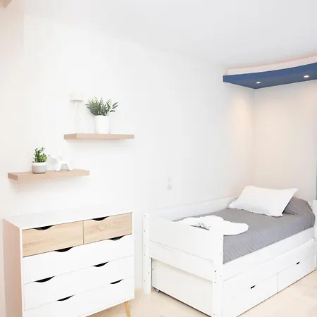Kypris Center Flat In Island Appartement