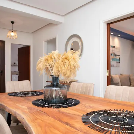 Kypris Center Flat In Island Appartement *